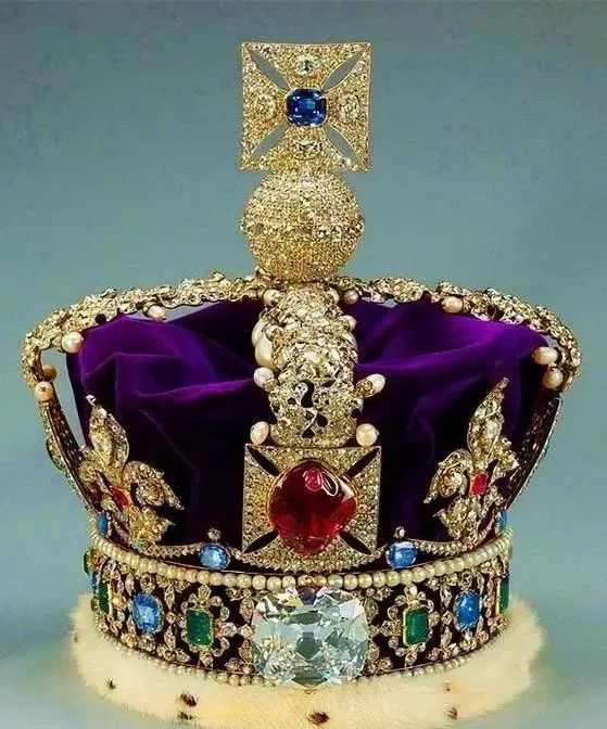 十二星座精美皇冠大比拼！华丽尊贵的象征，你的专属皇冠喜欢吗