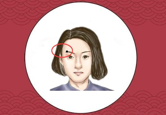 女人脸上5颗“福气”痣，旺夫兴子，成就丈夫，儿女孝顺